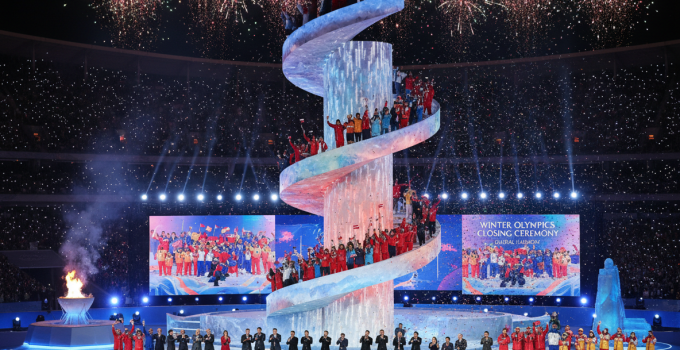 Scaletta e ospiti internazionali: l’ultimo atto dei Giochi con la cerimonia di chiusura delle Olimpiadi invernali